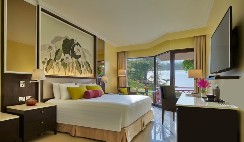 Dusit Thani Laguna Phuket-Deluxe Lagoon Room_1253
